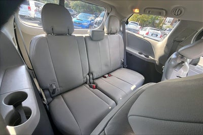 2018 Toyota Sienna XLE
