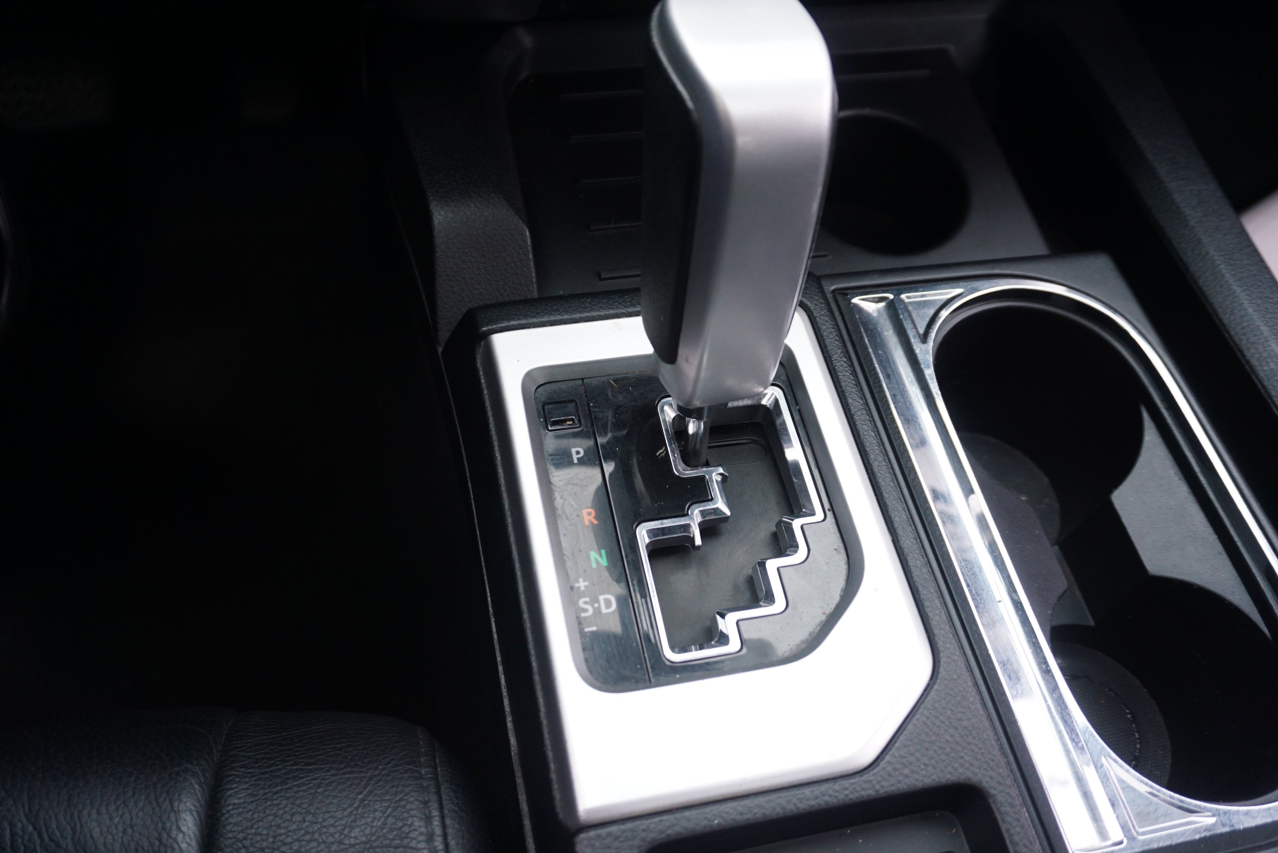 2015 Toyota Tundra 4WD Truck LTD
