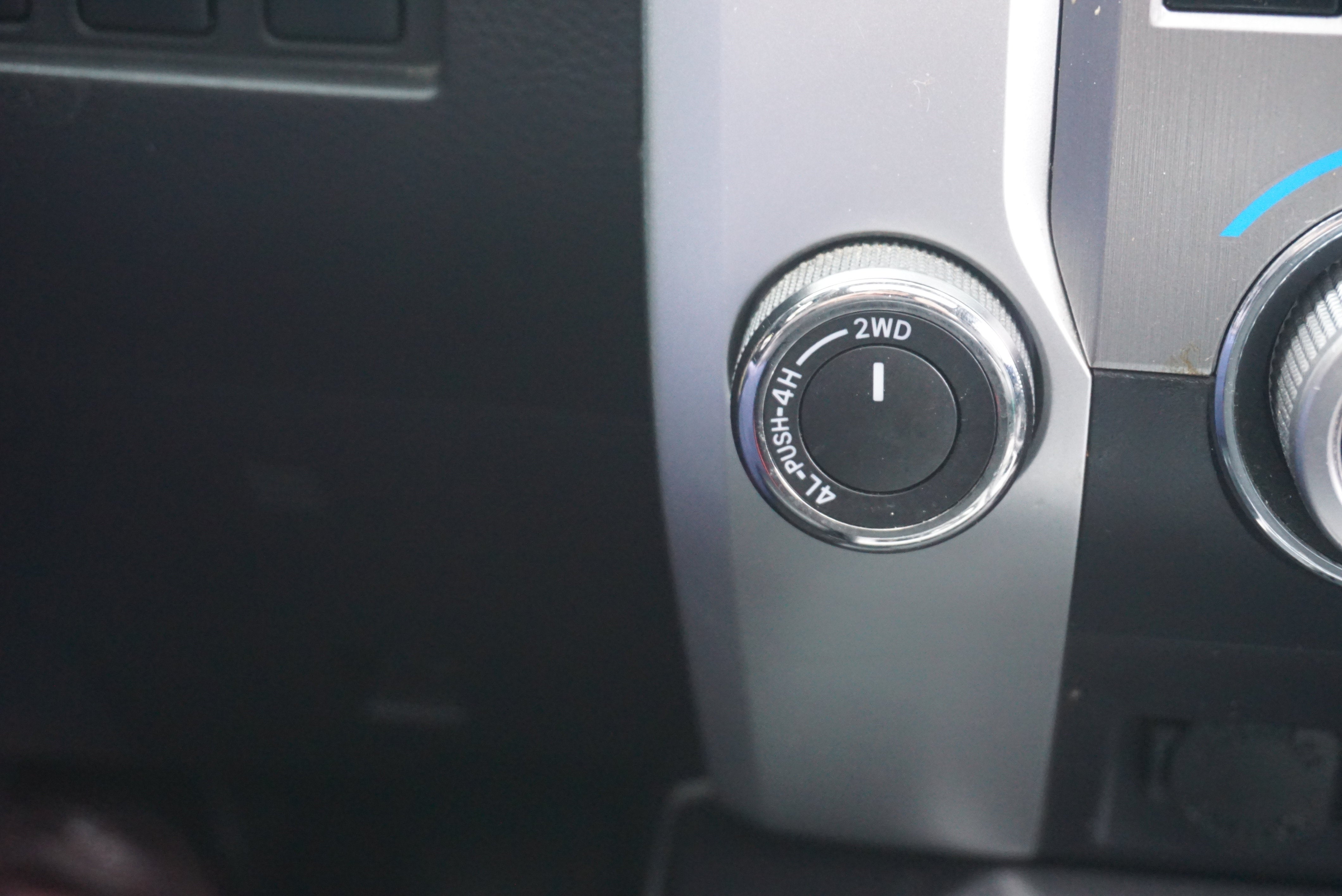 2015 Toyota Tundra 4WD Truck LTD