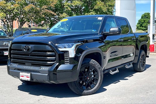 2023 Toyota Tundra 4WD SR5