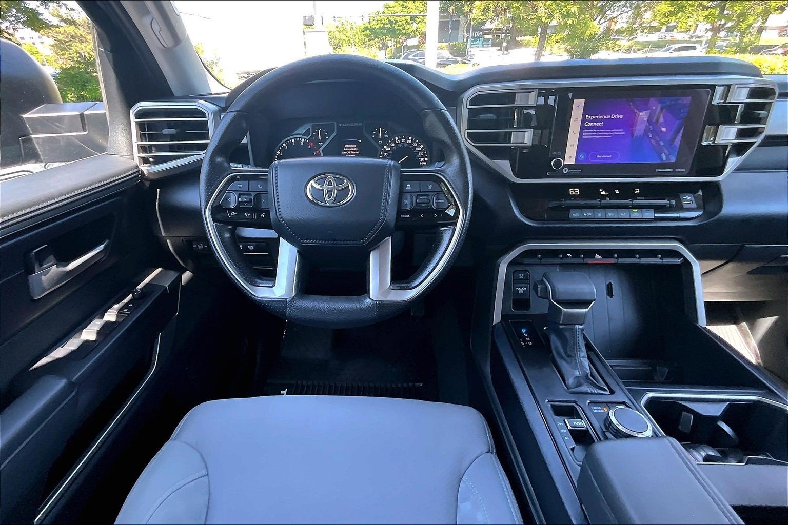 2023 Toyota Tundra 4WD SR5