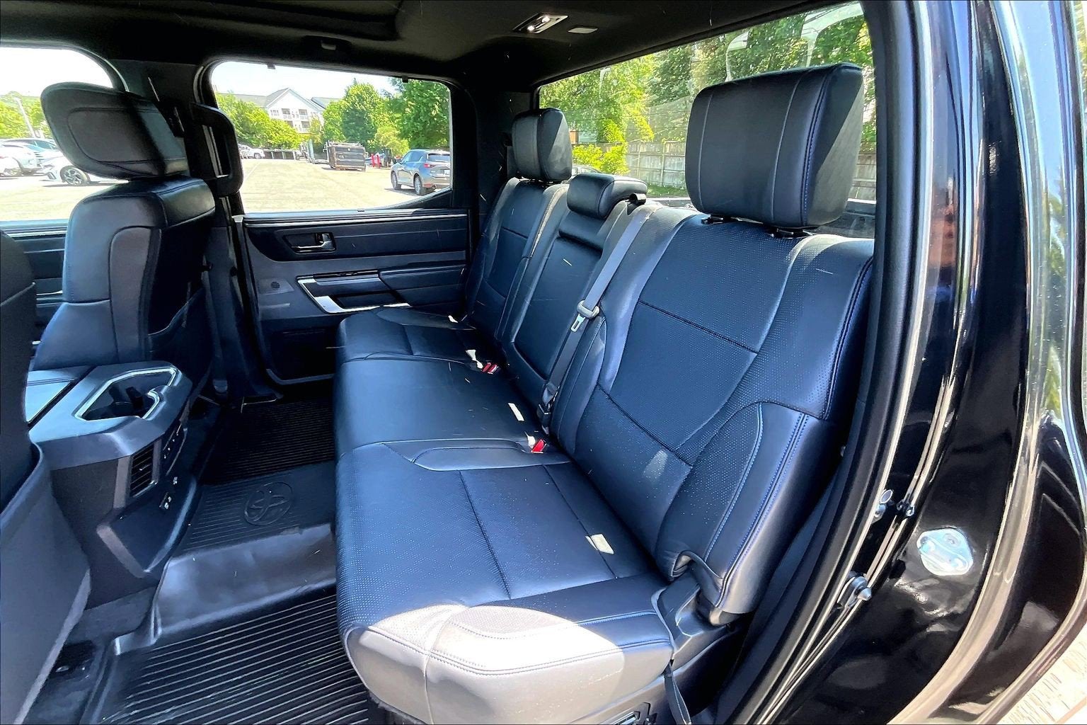 2022 Toyota Tundra 4WD Platinum Hybrid