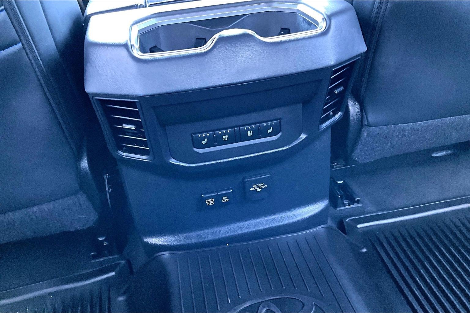 2022 Toyota Tundra 4WD Platinum Hybrid