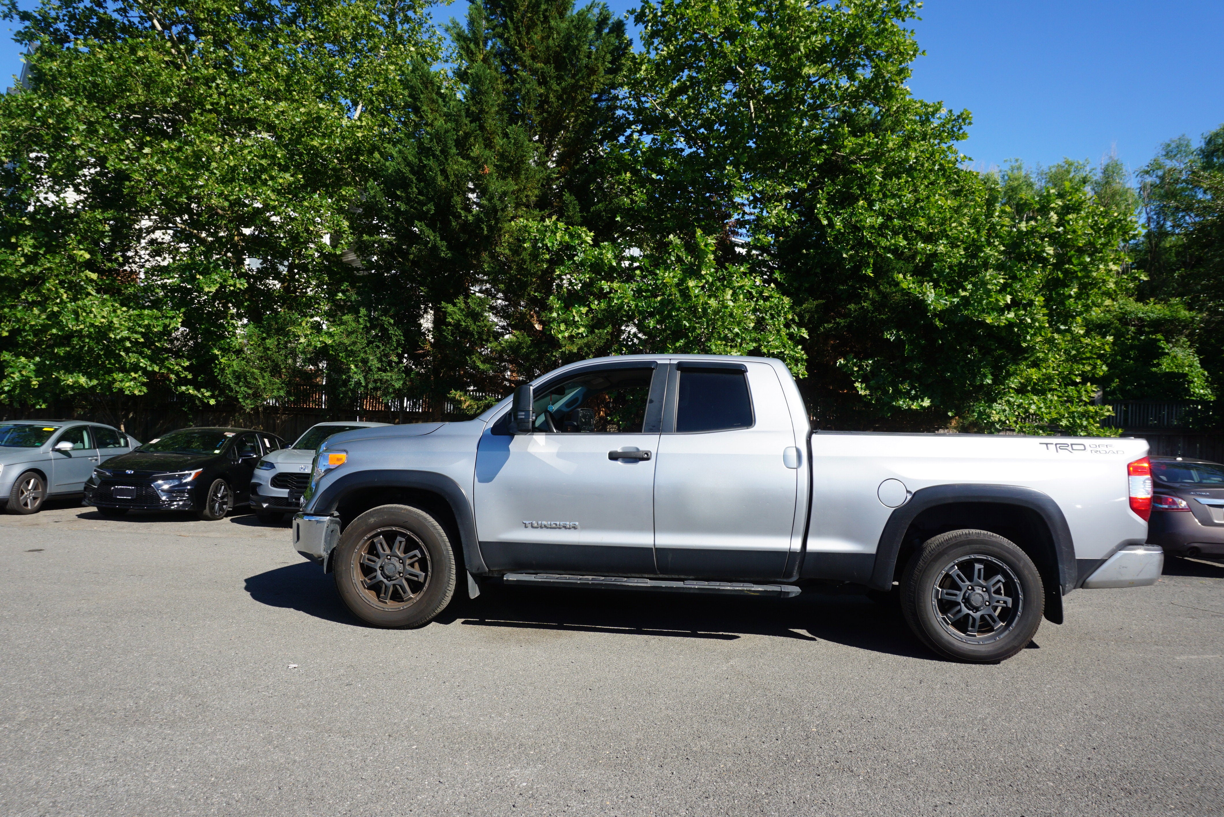 2016 Toyota Tundra 2WD Truck SR5