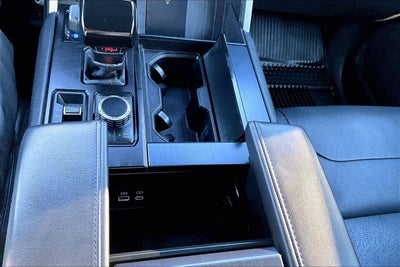 2025 Toyota Tundra 4WD Platinum