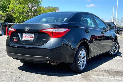 2015 Toyota Corolla LE Plus