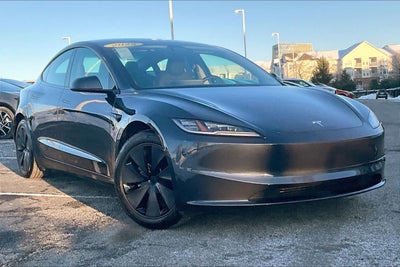 2025 Tesla Model 3 Long Range