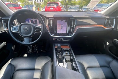 2025 Volvo S60 Plus