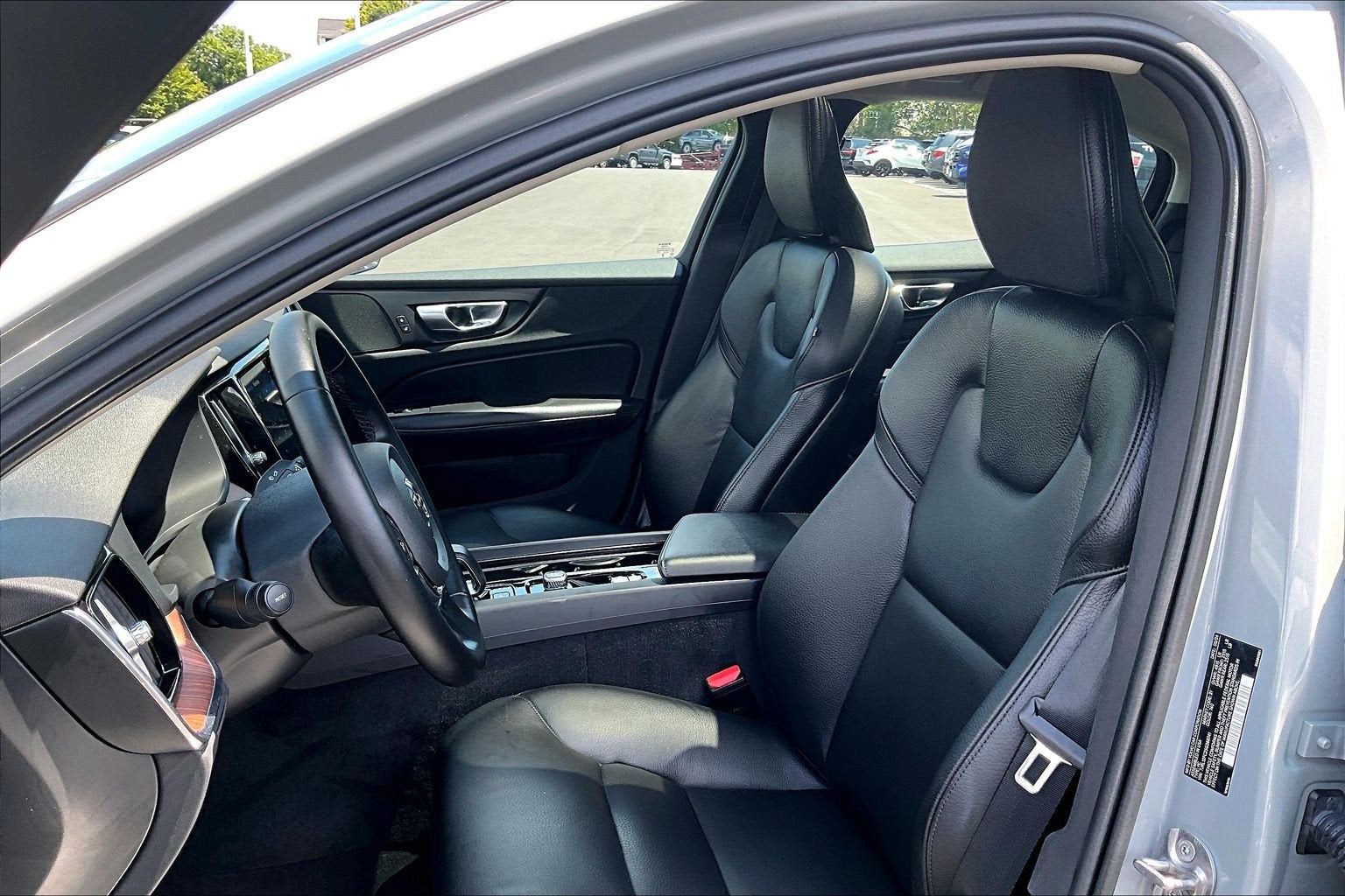 2025 Volvo S60 Plus