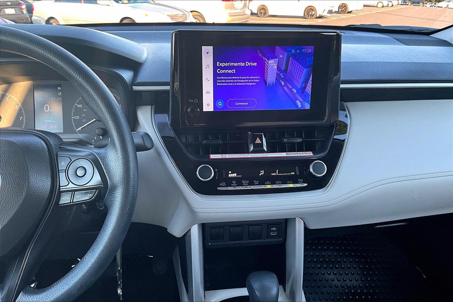 2024 Toyota Corolla Cross L