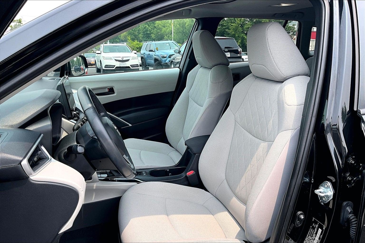 2023 Toyota Corolla Cross LE