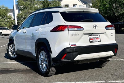 2024 Toyota Corolla Cross LE