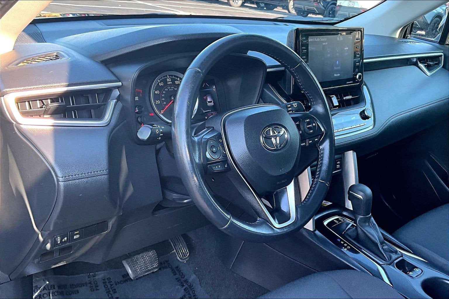 2022 Toyota Corolla Cross LE