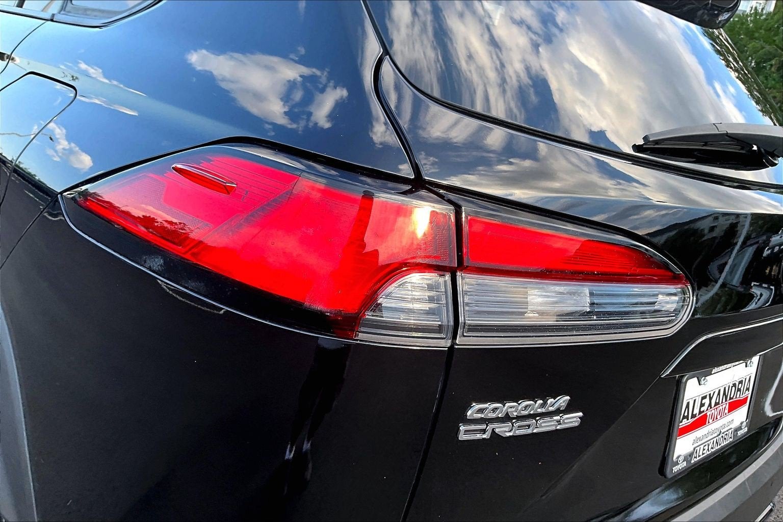 2024 Toyota Corolla Cross XLE