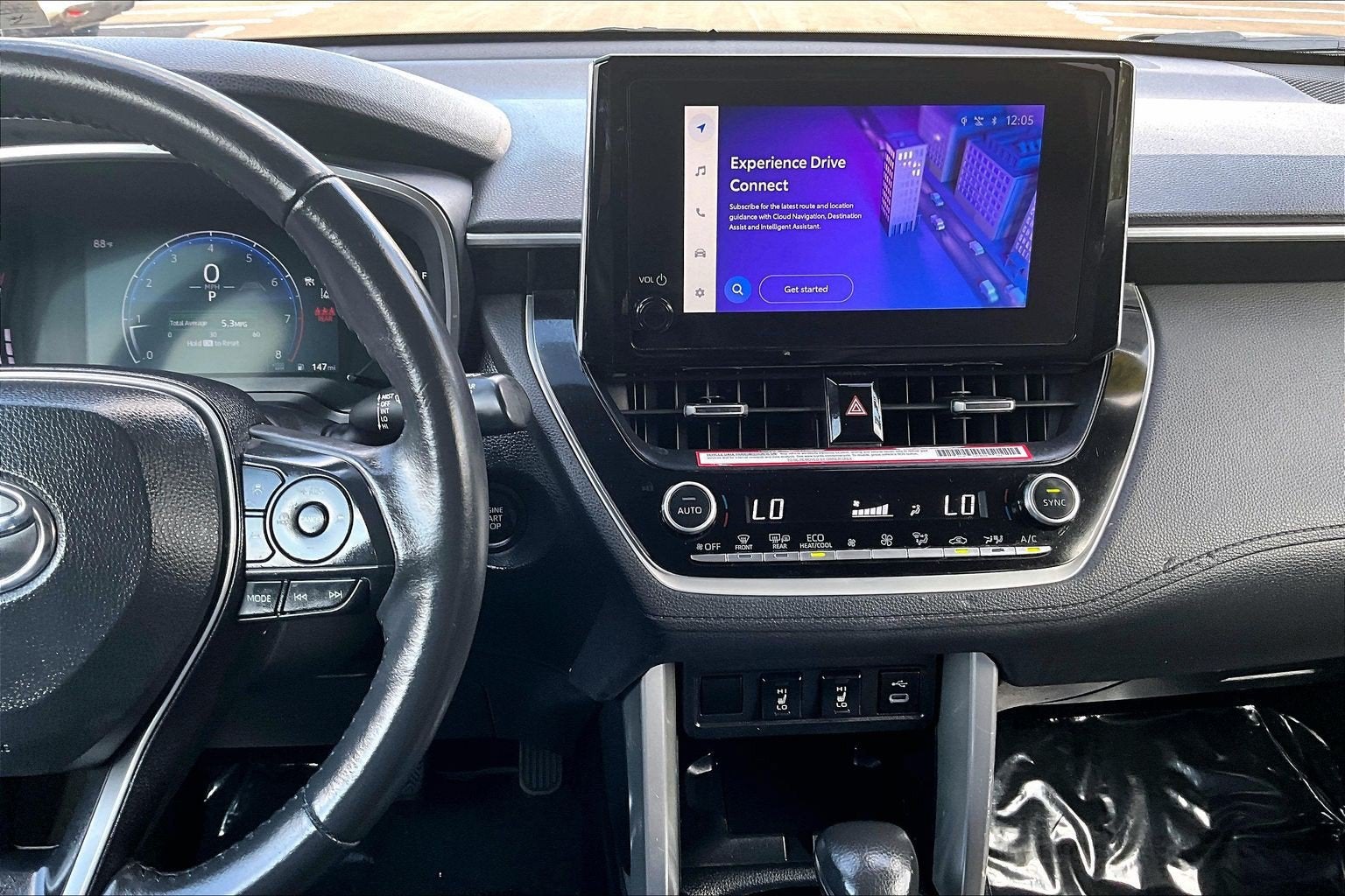 2024 Toyota Corolla Cross XLE