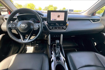 2024 Toyota Corolla Cross XLE