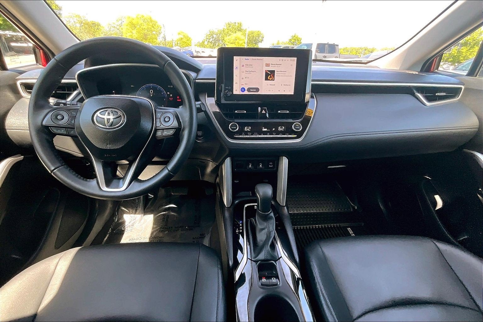 2024 Toyota Corolla Cross XLE