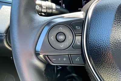 2024 Toyota Corolla Cross XLE