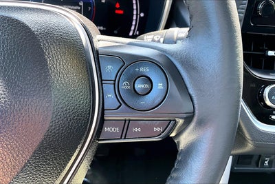 2024 Toyota Corolla Cross XLE