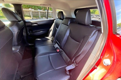 2024 Toyota Corolla Cross XLE