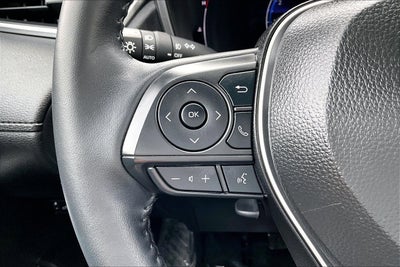 2025 Toyota Corolla Cross XLE