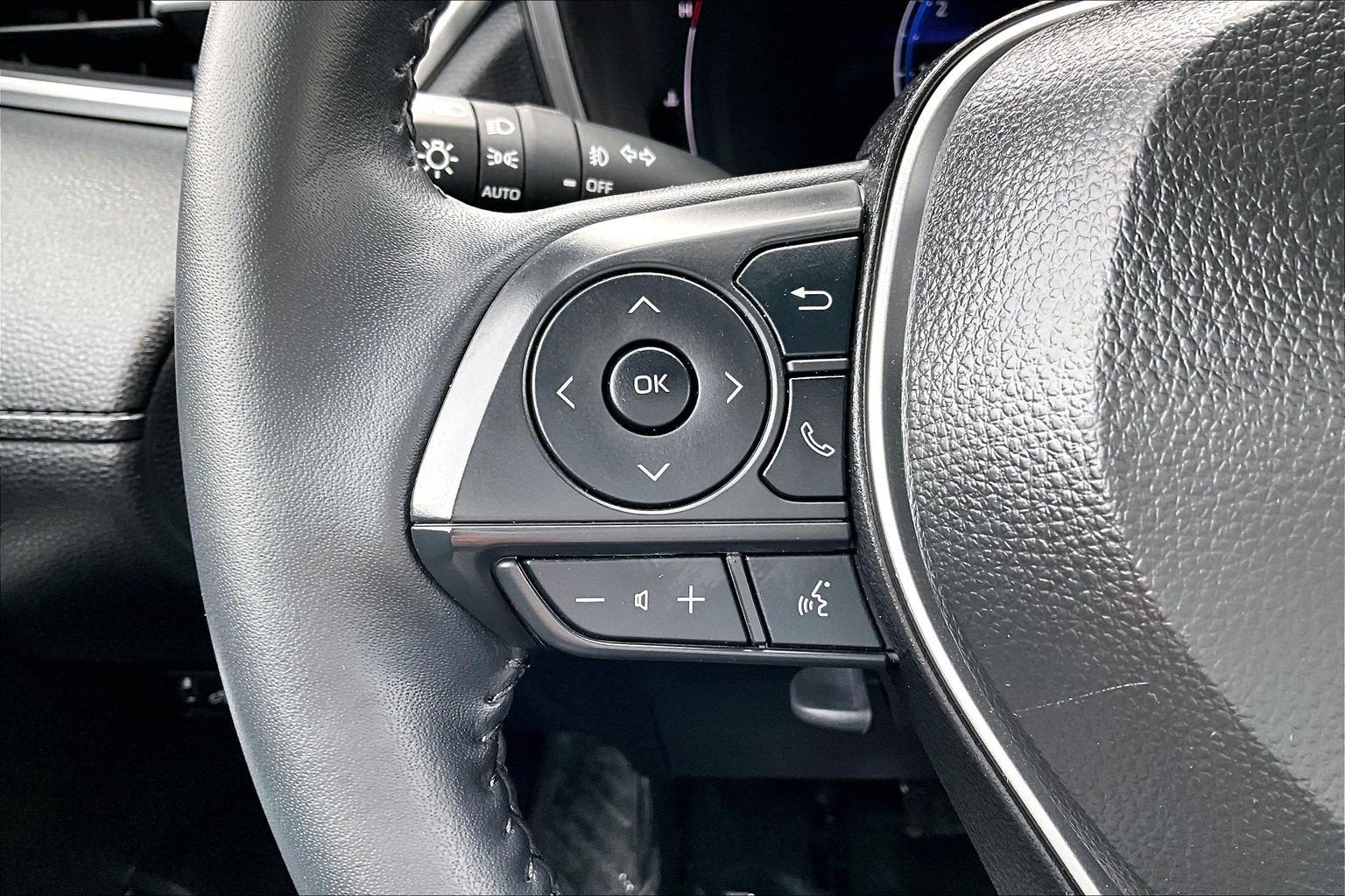 2025 Toyota Corolla Cross XLE