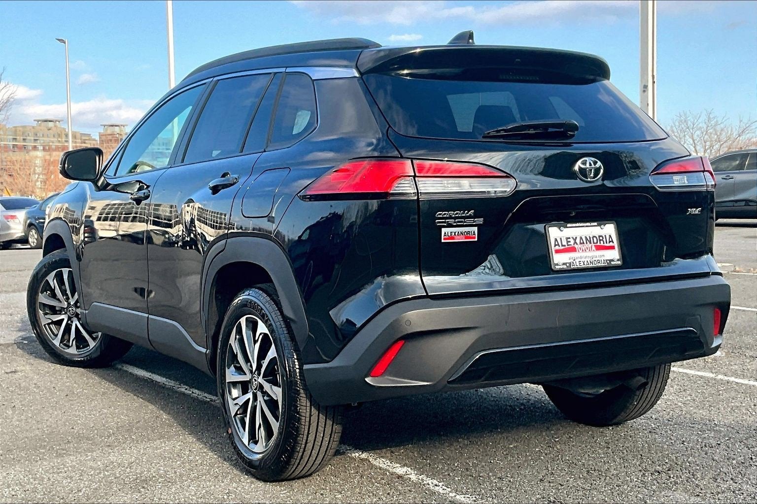 2025 Toyota Corolla Cross XLE