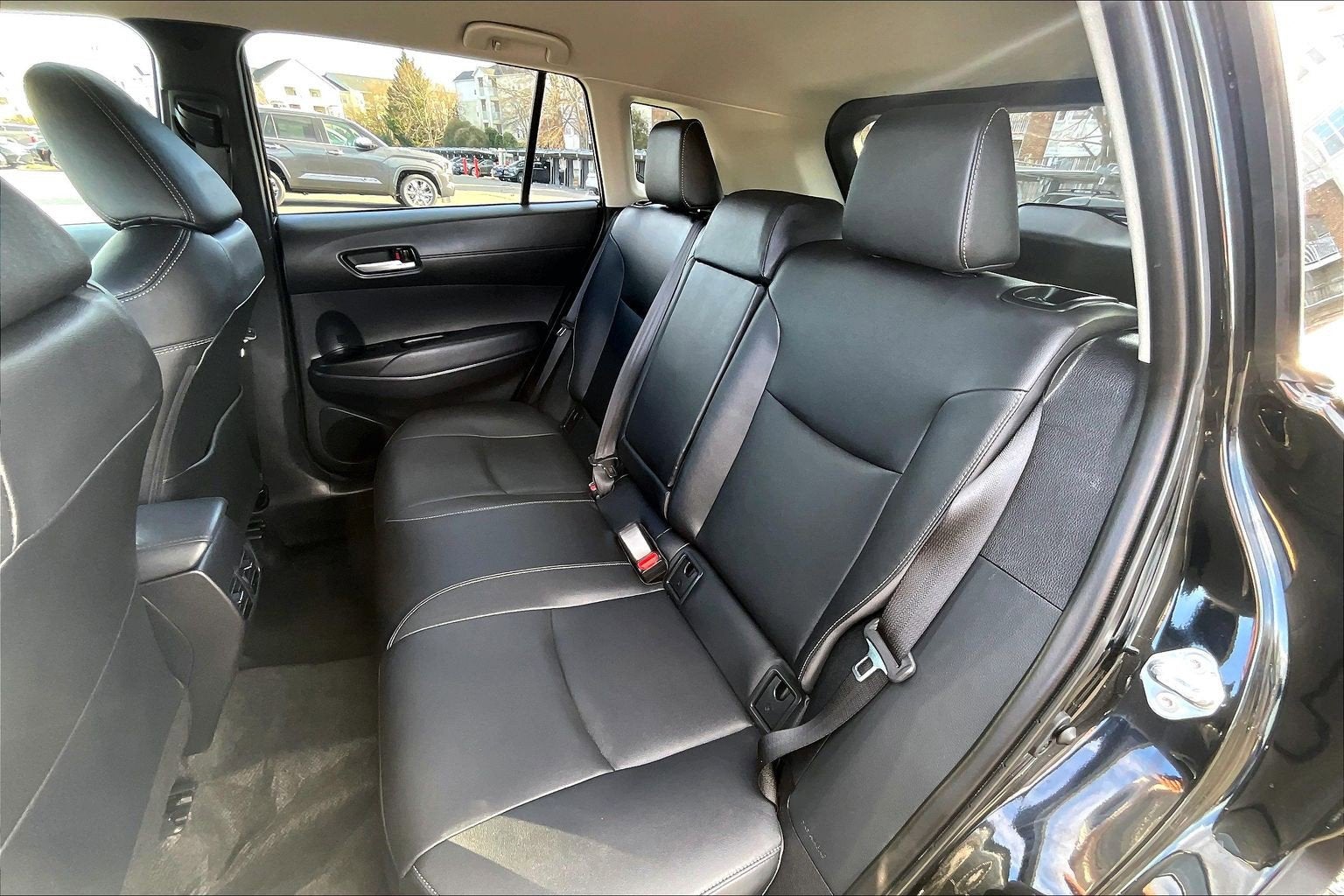 2025 Toyota Corolla Cross XLE