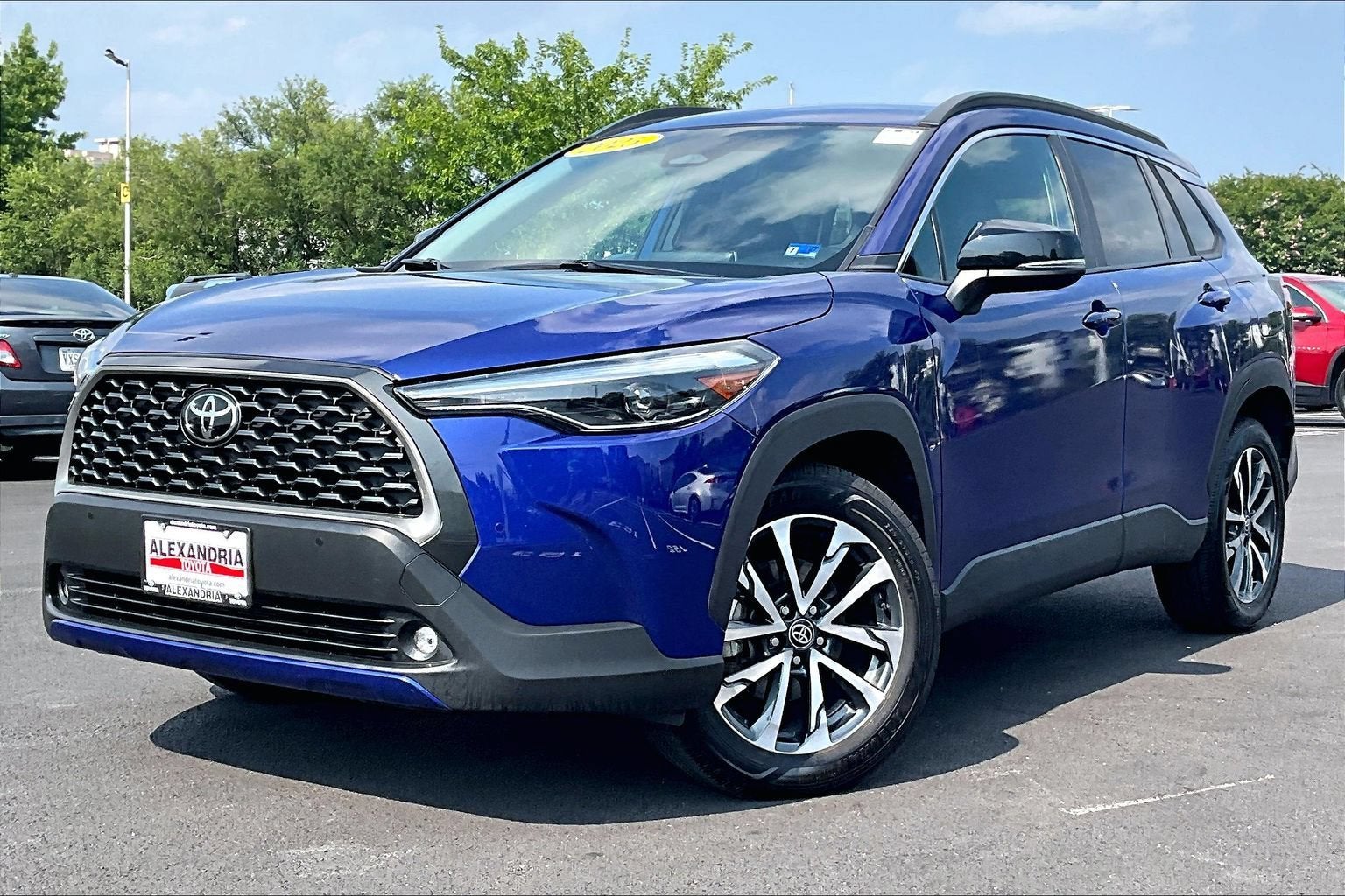 2025 Toyota Corolla Cross XLE