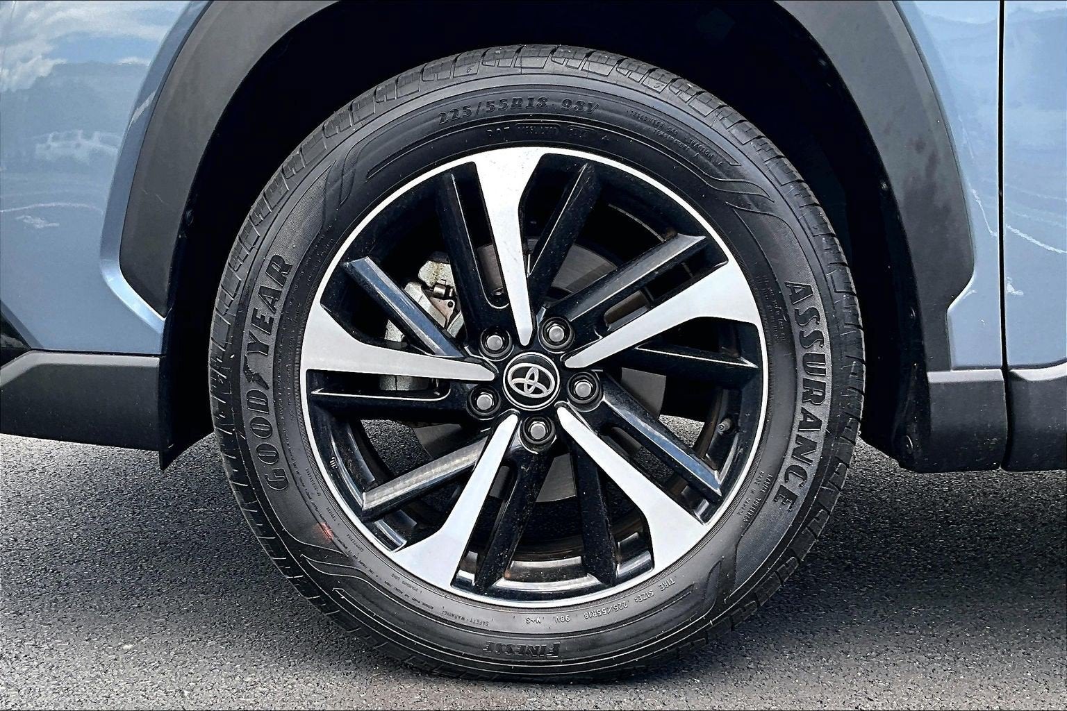 2024 Toyota Corolla Cross Hybrid XSE