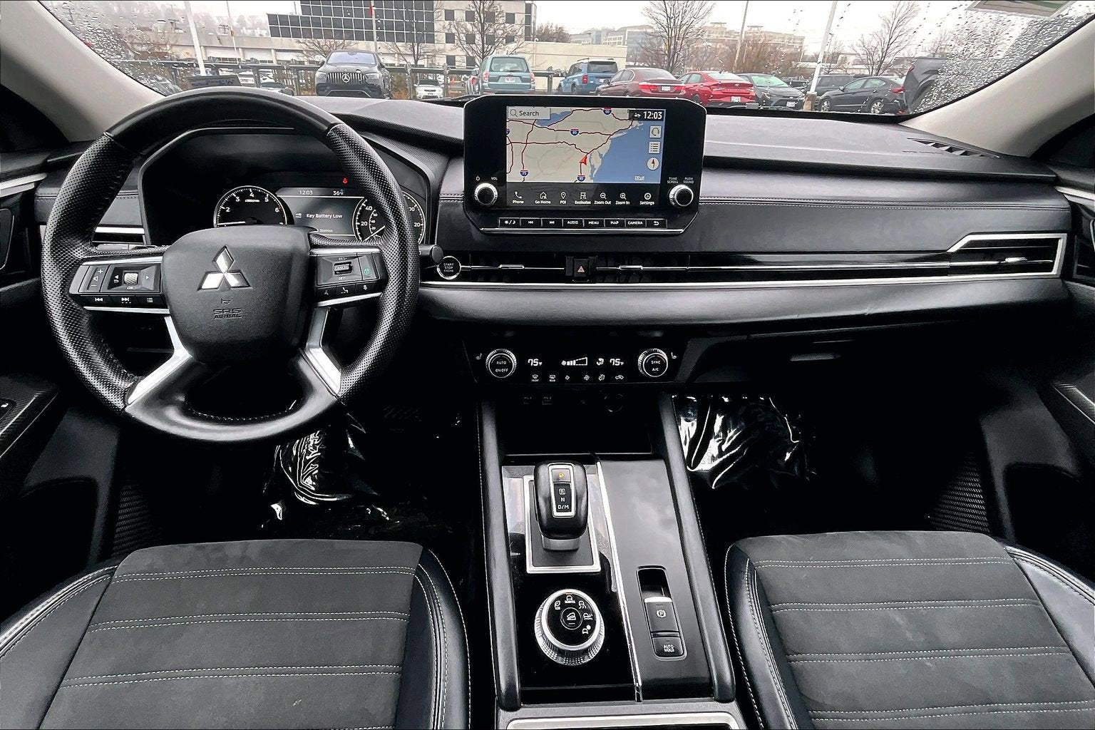 2024 Mitsubishi Outlander SE