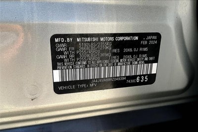 2024 Mitsubishi Outlander SE