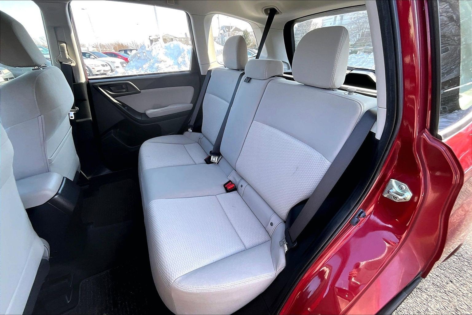 2015 Subaru Forester 2.5i