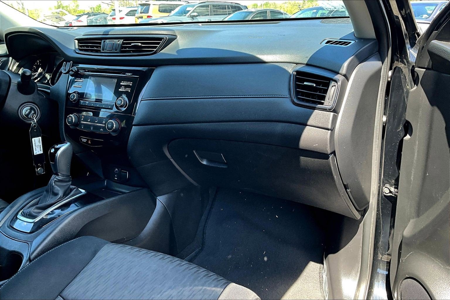 2017 Nissan Rogue S