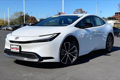 2024 Toyota Prius XLE