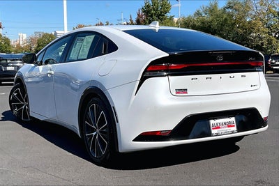 2024 Toyota Prius XLE