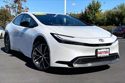 2024 Toyota Prius XLE