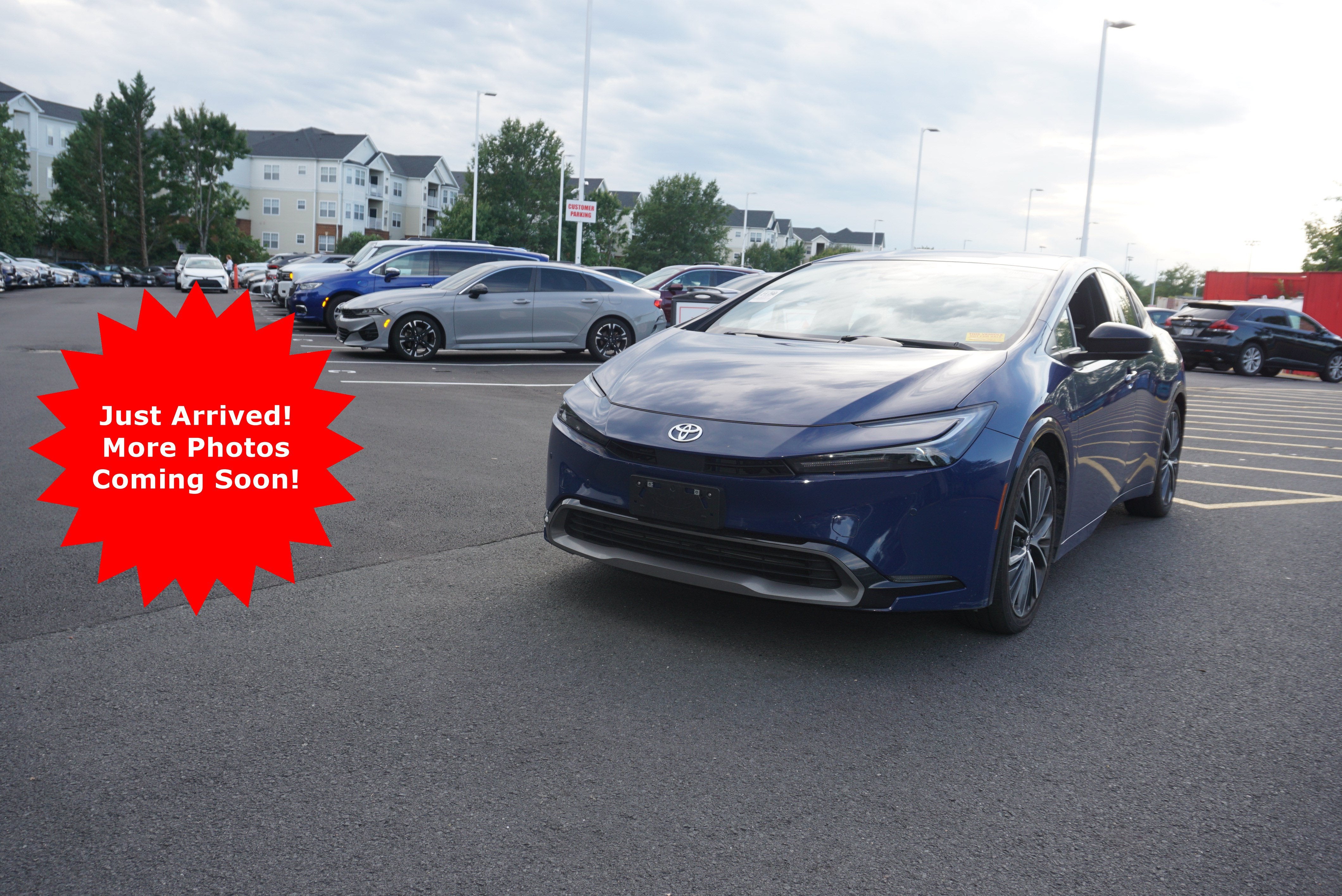 2025 Toyota Prius XLE