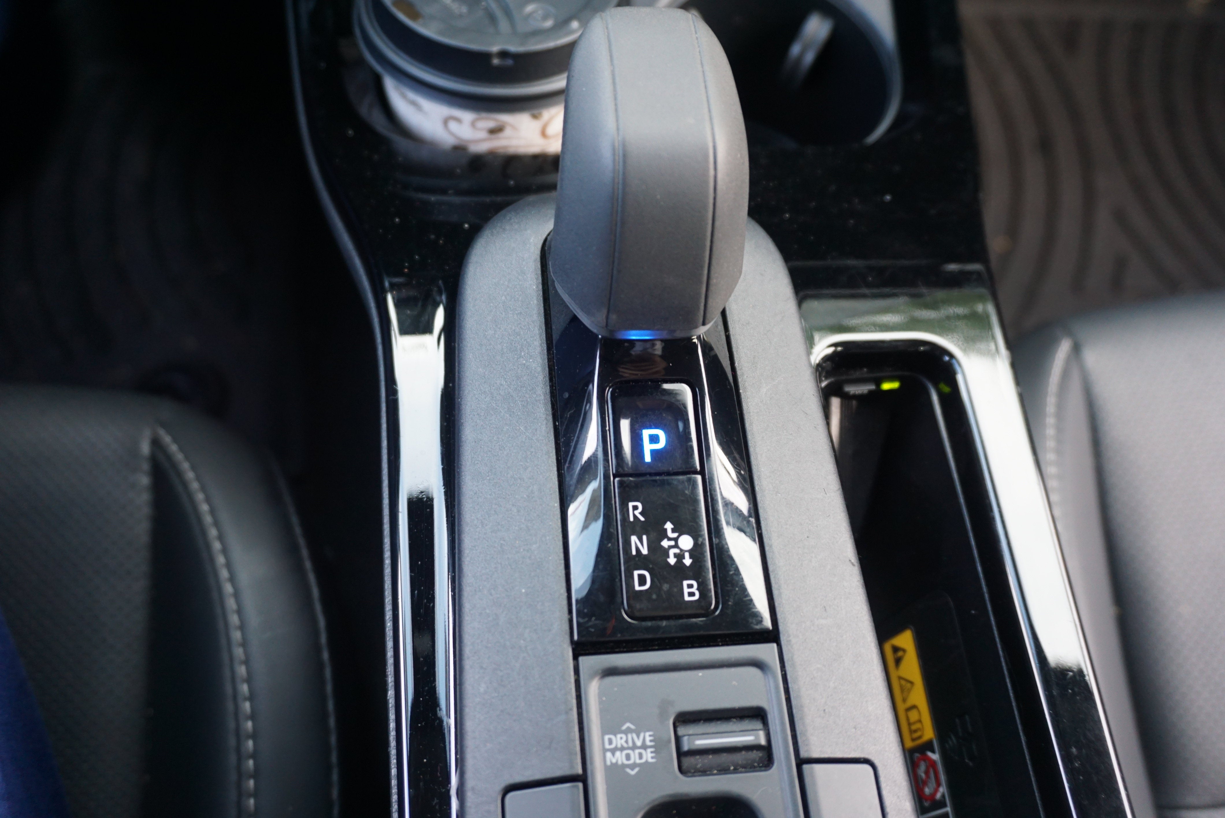 2025 Toyota Prius XLE