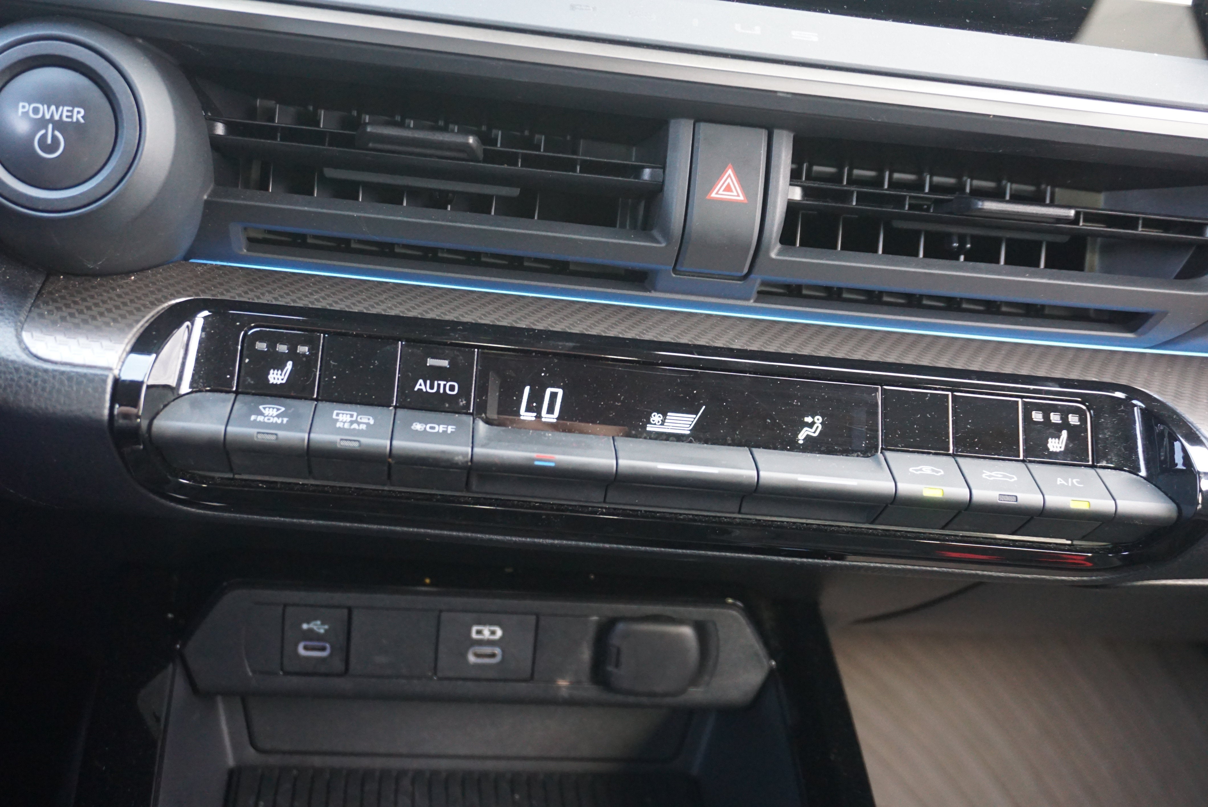 2025 Toyota Prius XLE