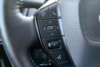 2025 Toyota Prius XLE