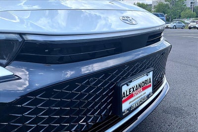 2026 Toyota Crown Platinum