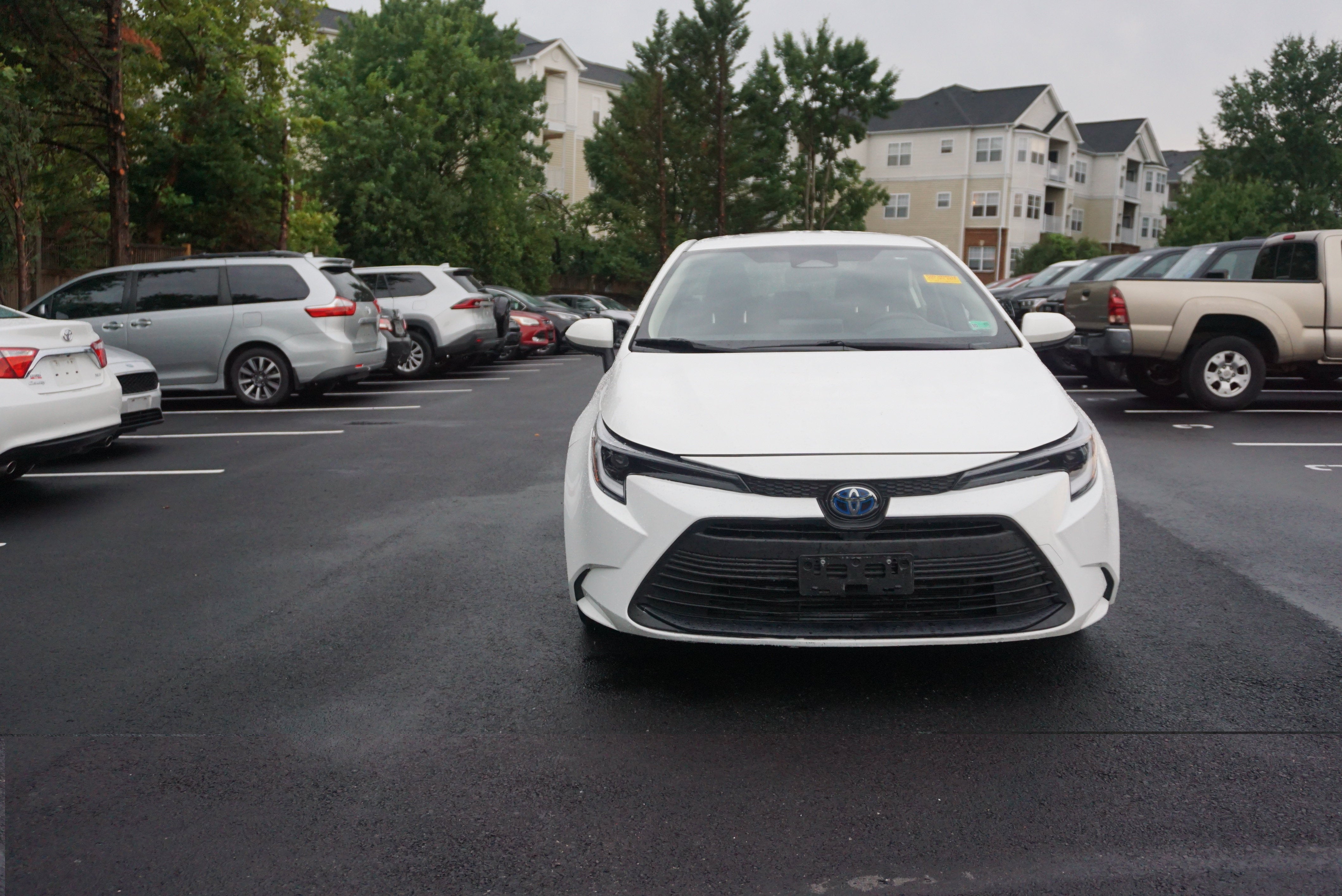 2025 Toyota Corolla Hybrid LE