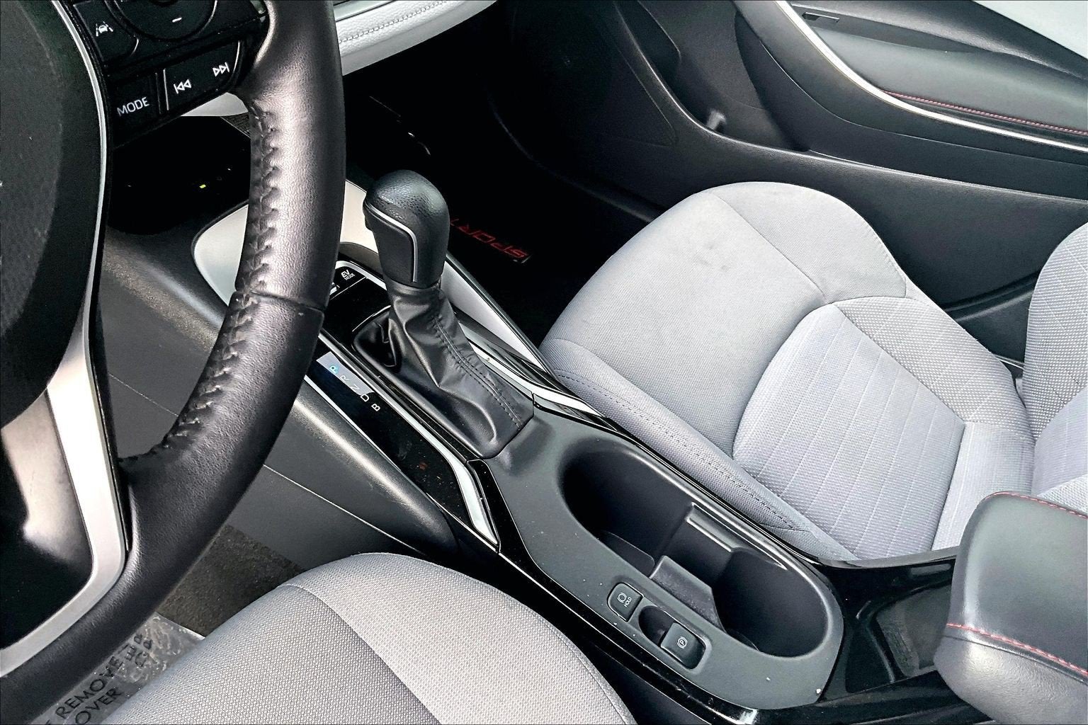 2025 Toyota Corolla Hybrid SE