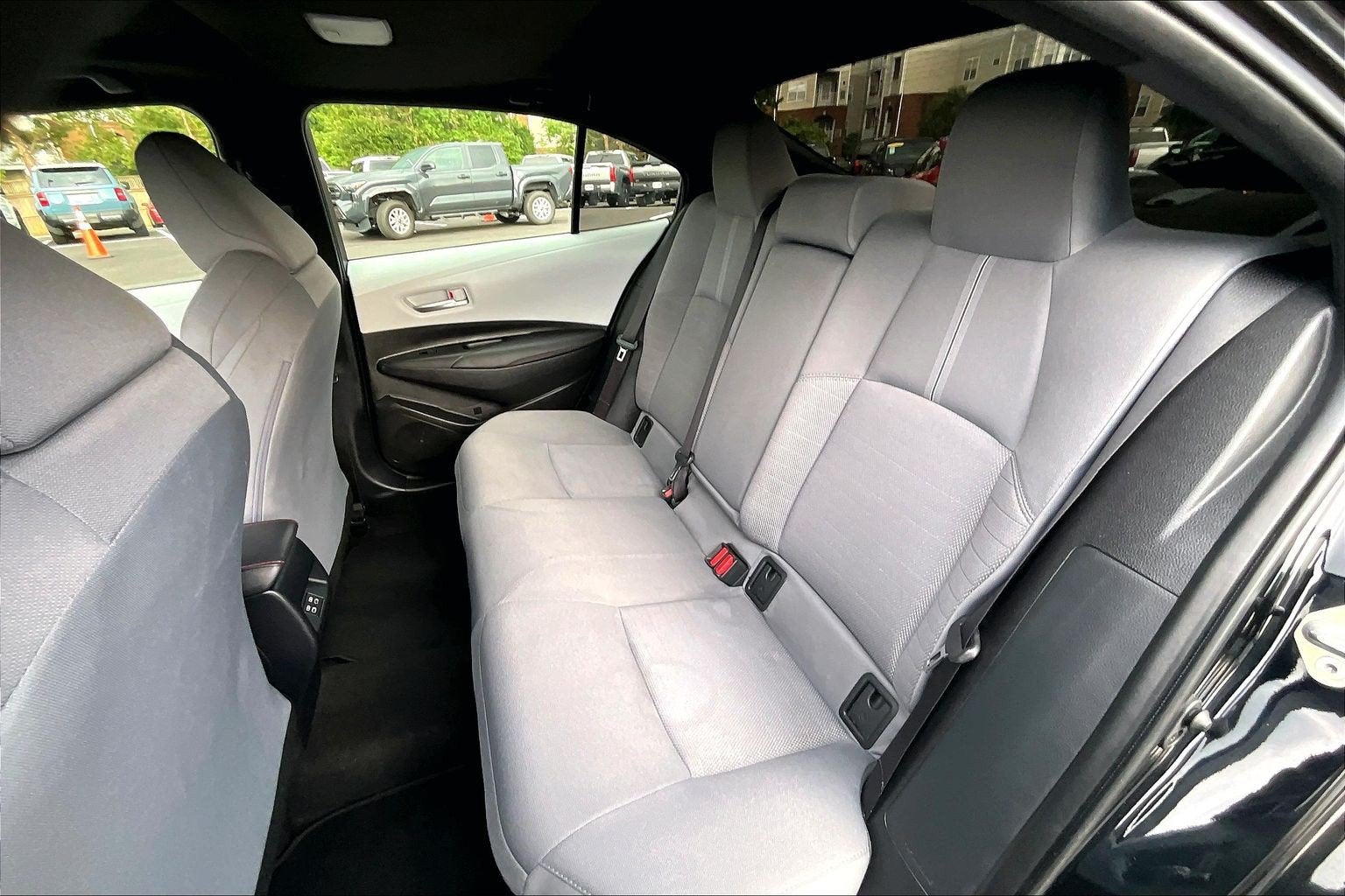 2025 Toyota Corolla Hybrid SE
