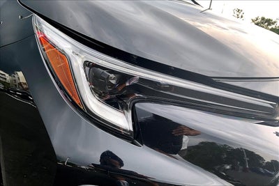 2025 Toyota Corolla Hybrid SE