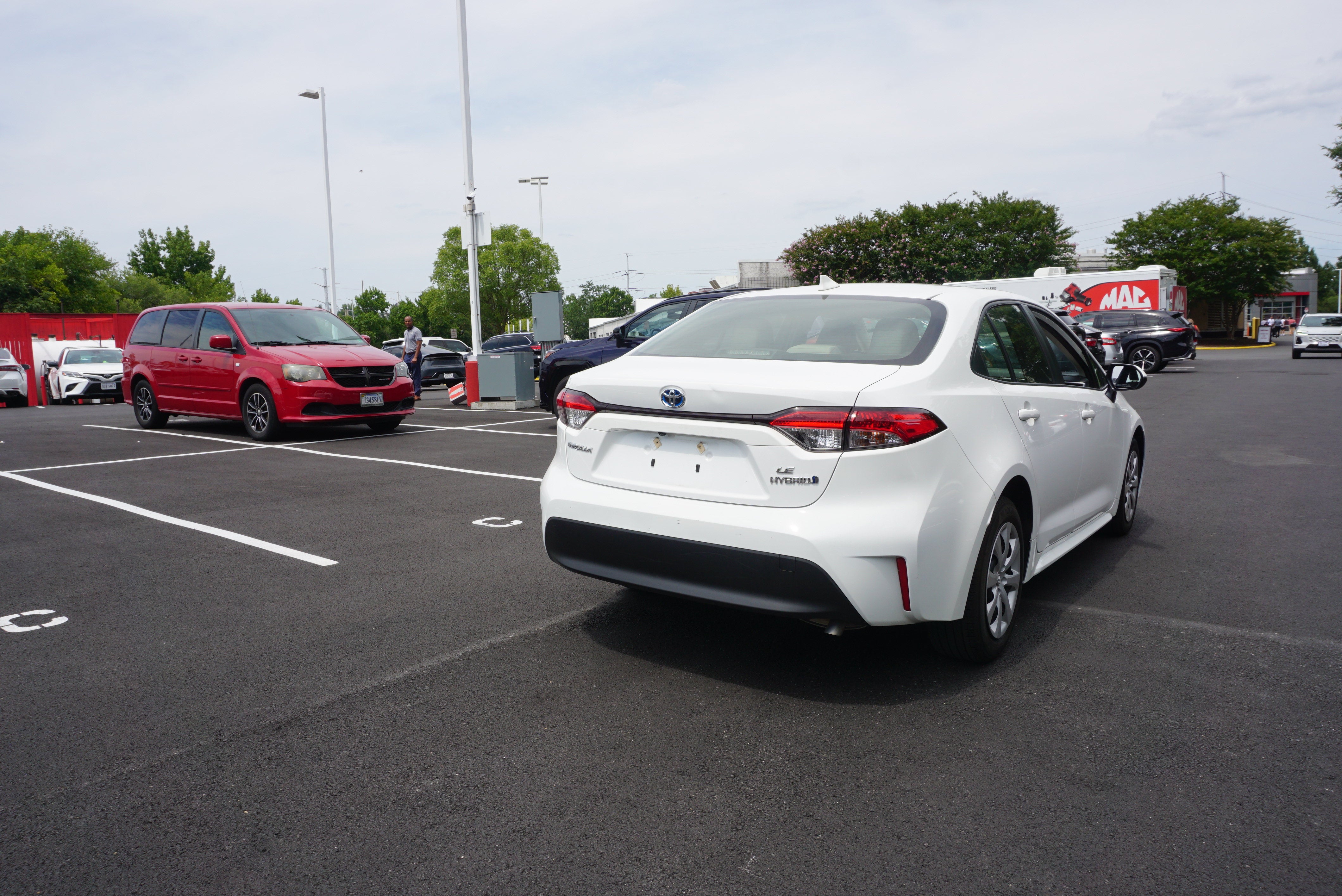 2023 Toyota Corolla Hybrid LE
