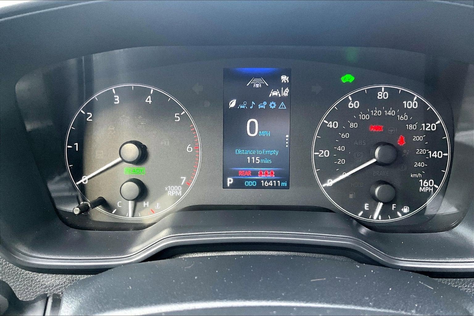 2025 Toyota Corolla SE - Photo 19