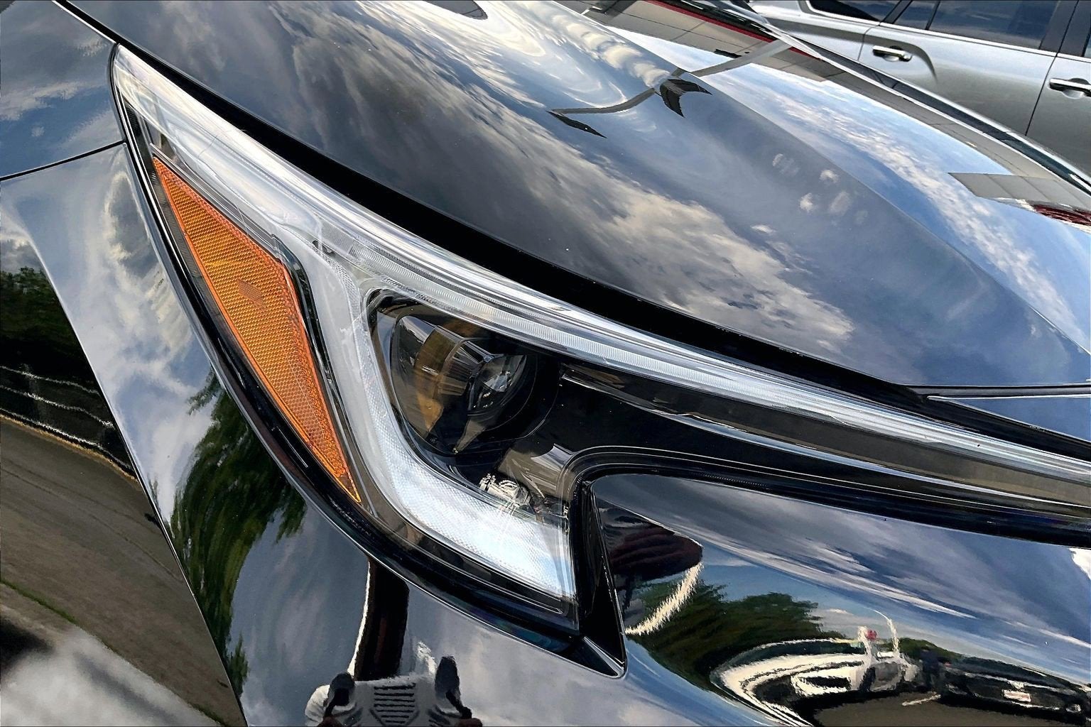 2025 Toyota Corolla SE - Photo 26