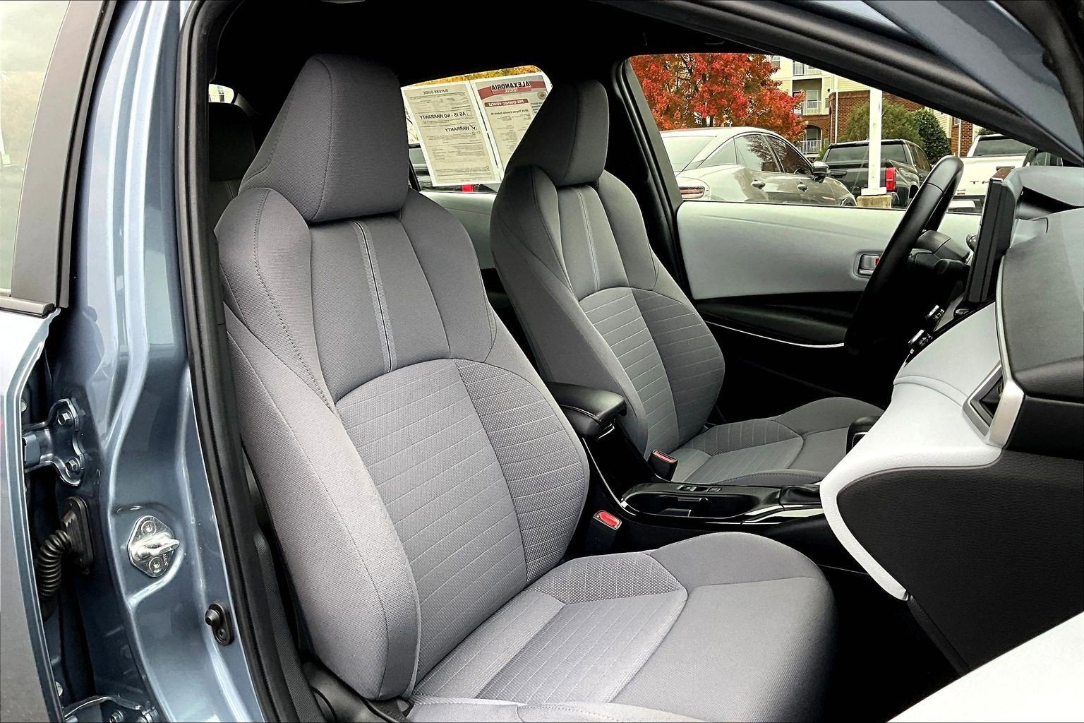 2024 Toyota Corolla Hybrid SE